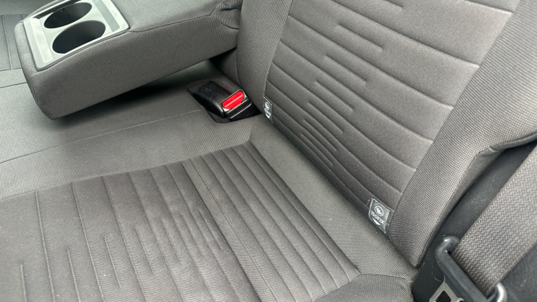 Toyota Auris 1.8 Hybrid Icon Tech TSS 5dr CVT Hybrid Estate